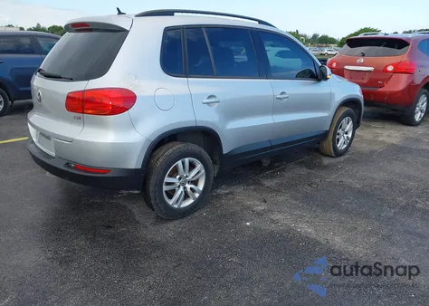 2016 Volkswagen Tiguan S из США, поврежденный, VIN WVGAV7AX5GW592721